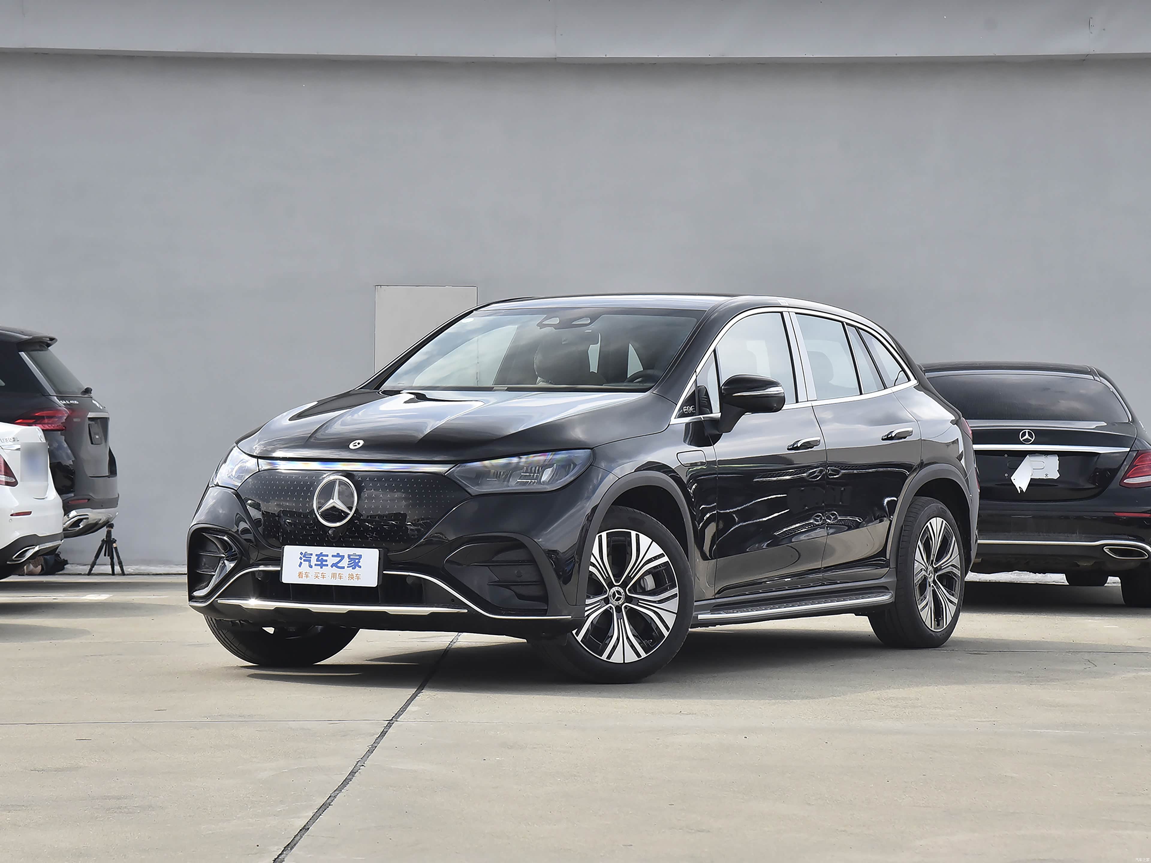 奔驰 奔驰EQE SUV