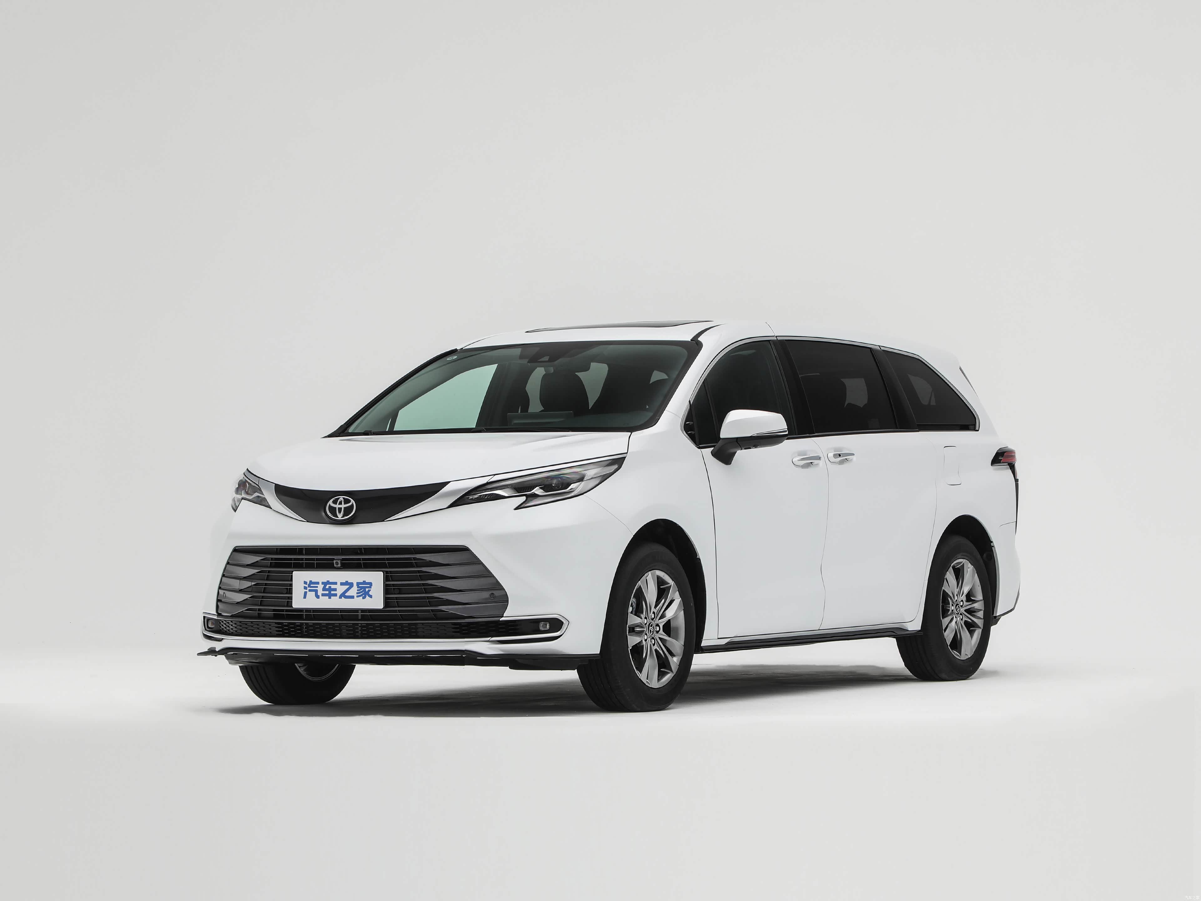 丰田 赛那SIENNA