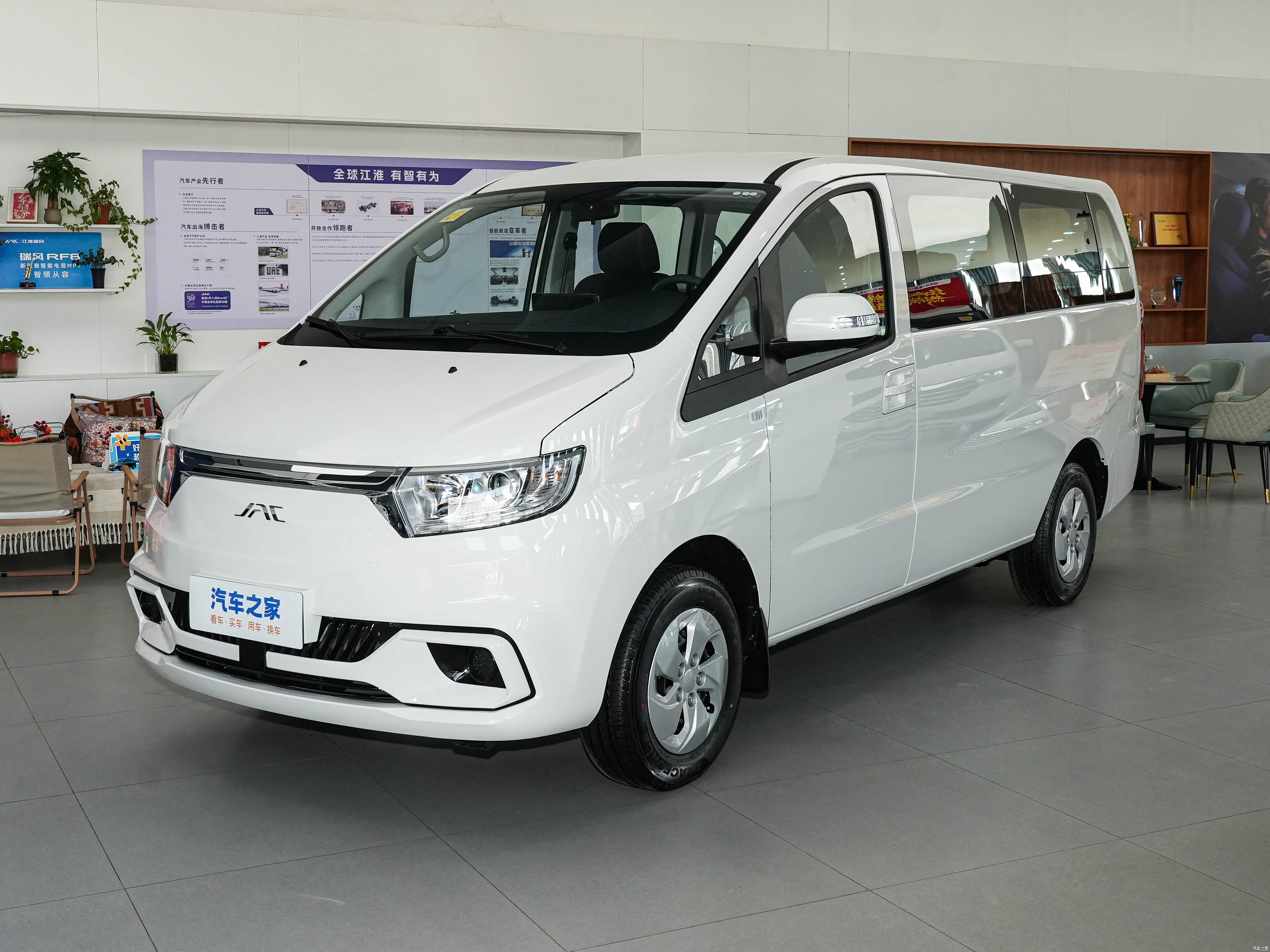 江淮汽车 瑞风E3